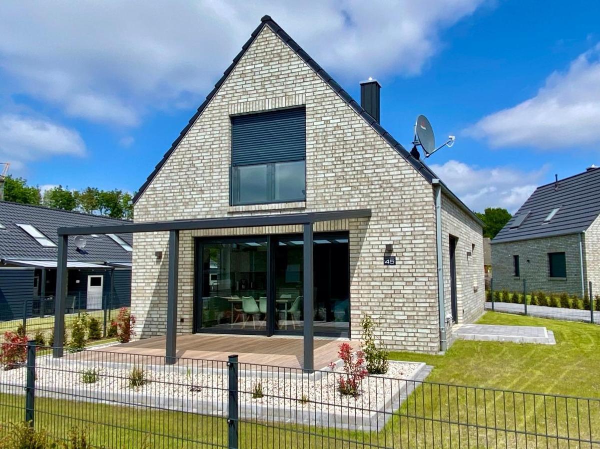 Ferienhaus Seestern Am Harkebruegger See Mit Sauna Und Kamin Barssel  Bagian luar foto